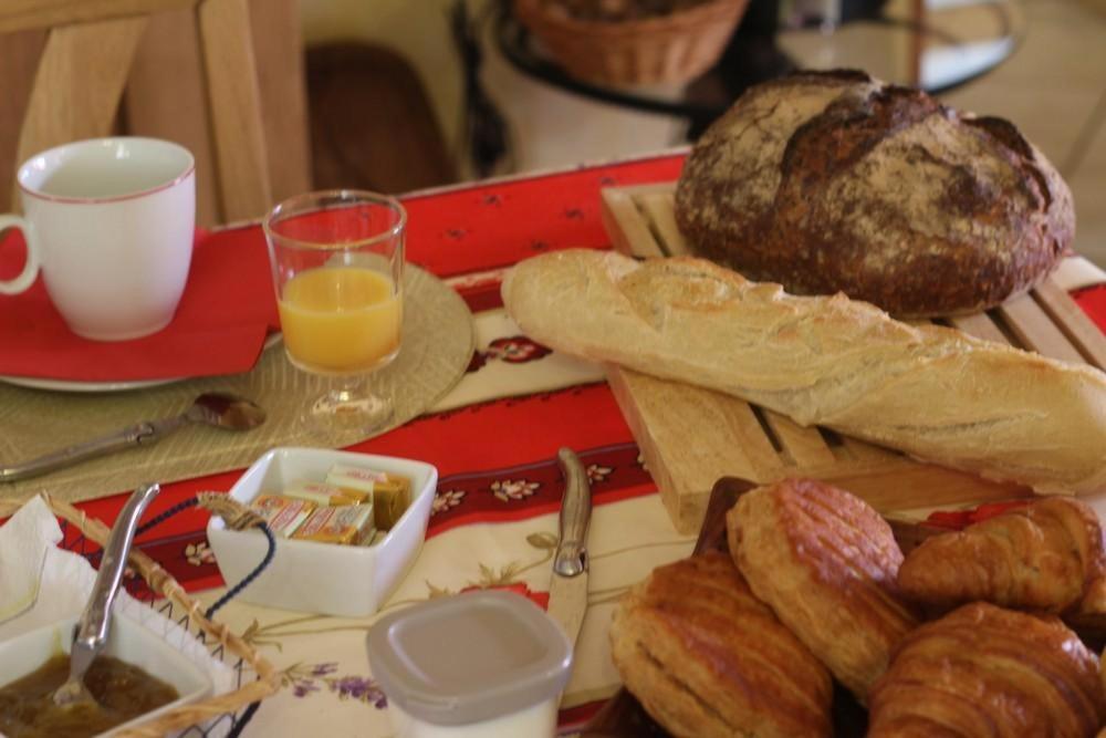 Bed and Breakfast Chez Marie-Anne Sacquenay Exterior foto